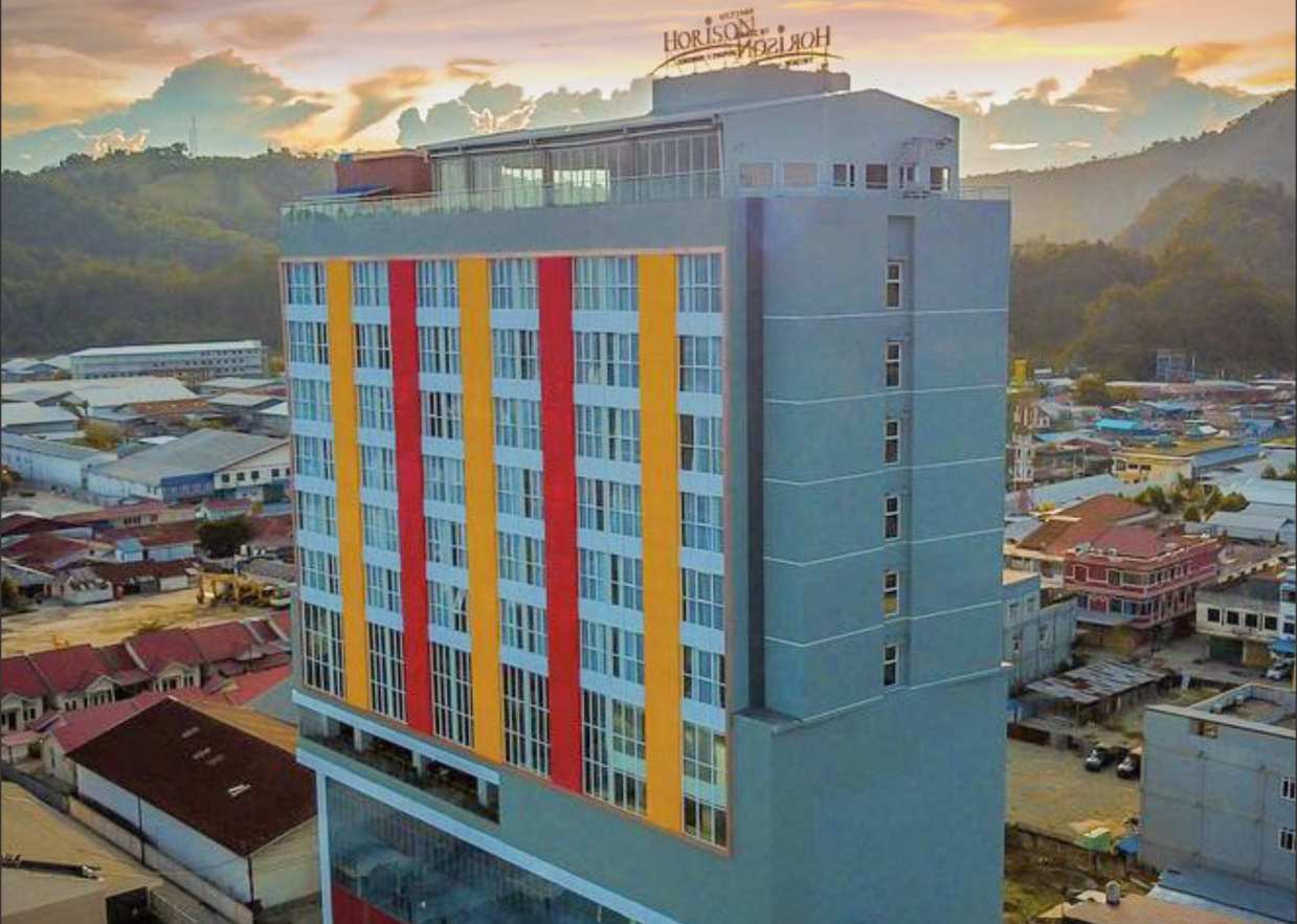 Foto Pertama
