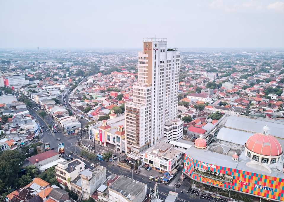 Horison Ultima Semarang